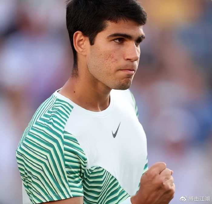 打乱了石宇 打乱了石宇