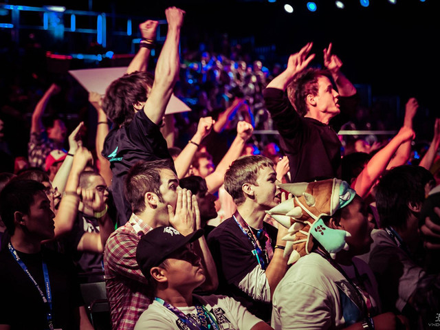 进公益事业 进公益事业