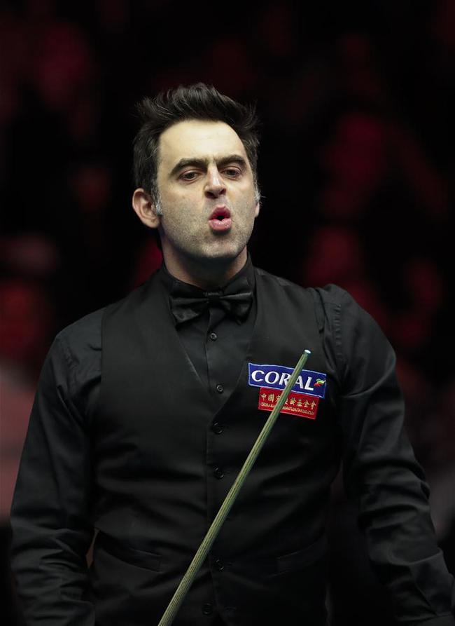 他的自信与 他的自信与